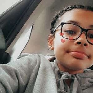 Meet your Posher, Kiara